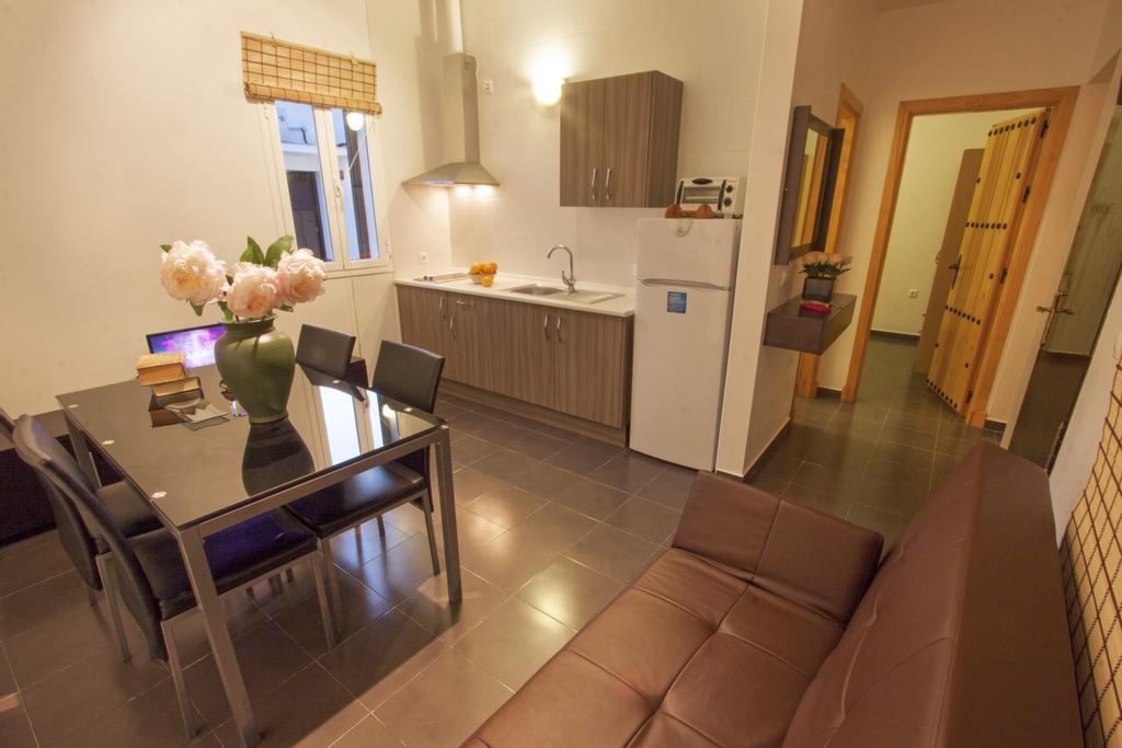 Apartamentos Puerta Sierra Пуэрто-Серрано Номер фото