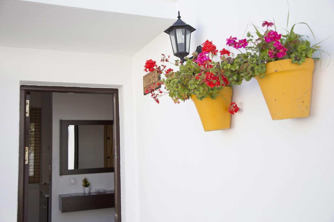 Apartamentos Puerta Sierra Пуэрто-Серрано Экстерьер фото