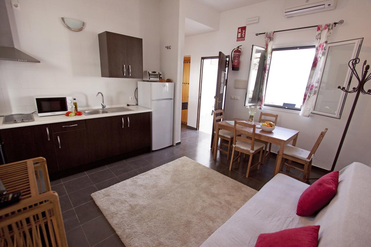 Apartamentos Puerta Sierra Пуэрто-Серрано Экстерьер фото